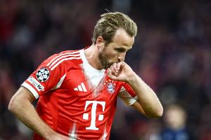 记者：即便凯恩重返英超也不一定非得是热刺，曼联之前对他感兴趣