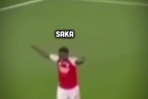 气氛真好！约克雷斯进球后队友们的反应