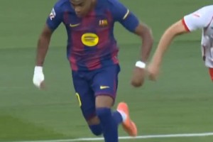 太优雅了！你还记得外星人罗纳尔多在米兰德比的温柔吊射吗？